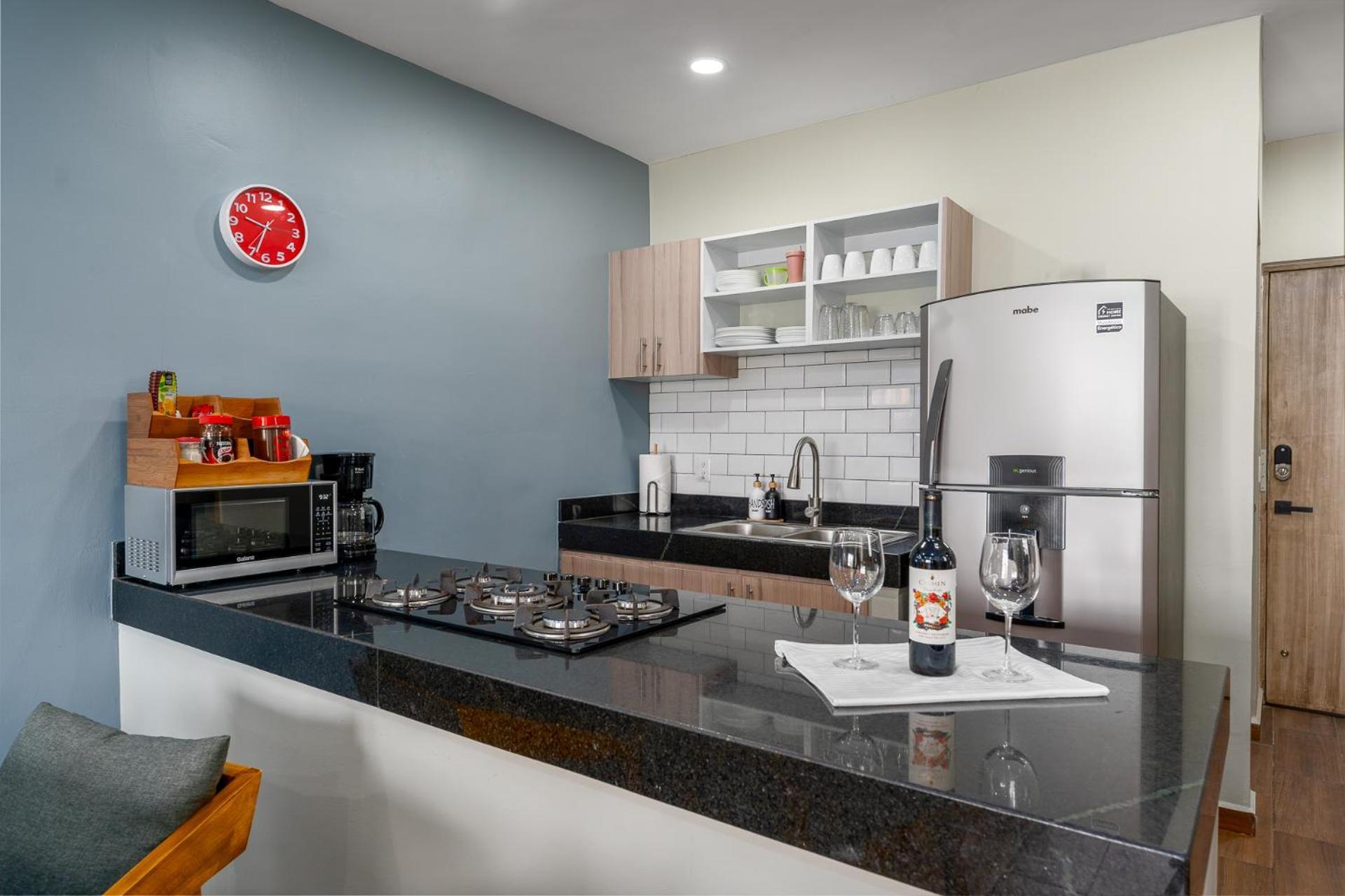 New & Comfy, 5 Star Area, Walk 2 Beach, Pool, Views, King Bed Mazatlan Exterior photo